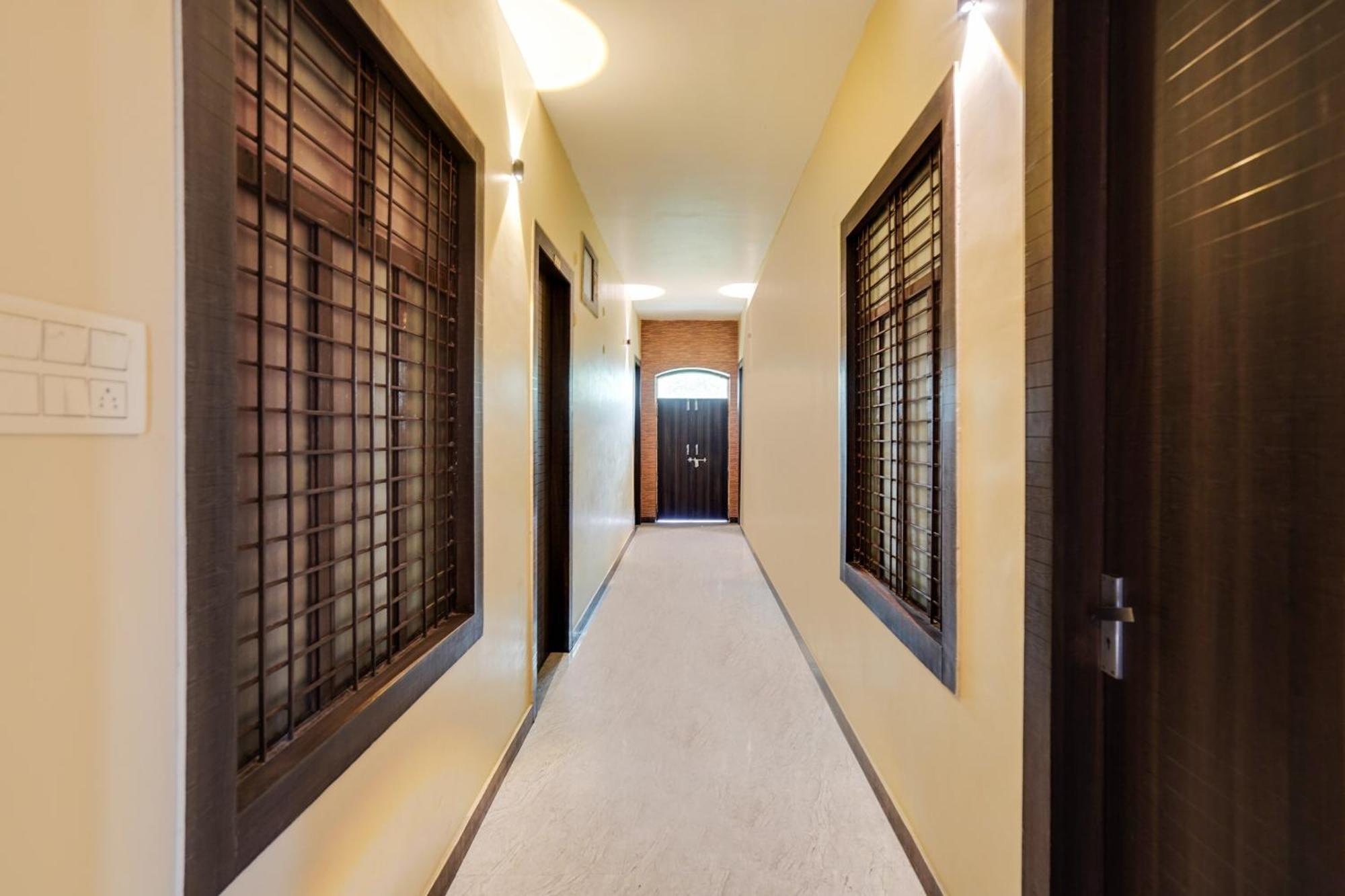 Super Collection O Rajapur Circuit House Ξενοδοχείο Αλλαχαμπάντ Εξωτερικό φωτογραφία