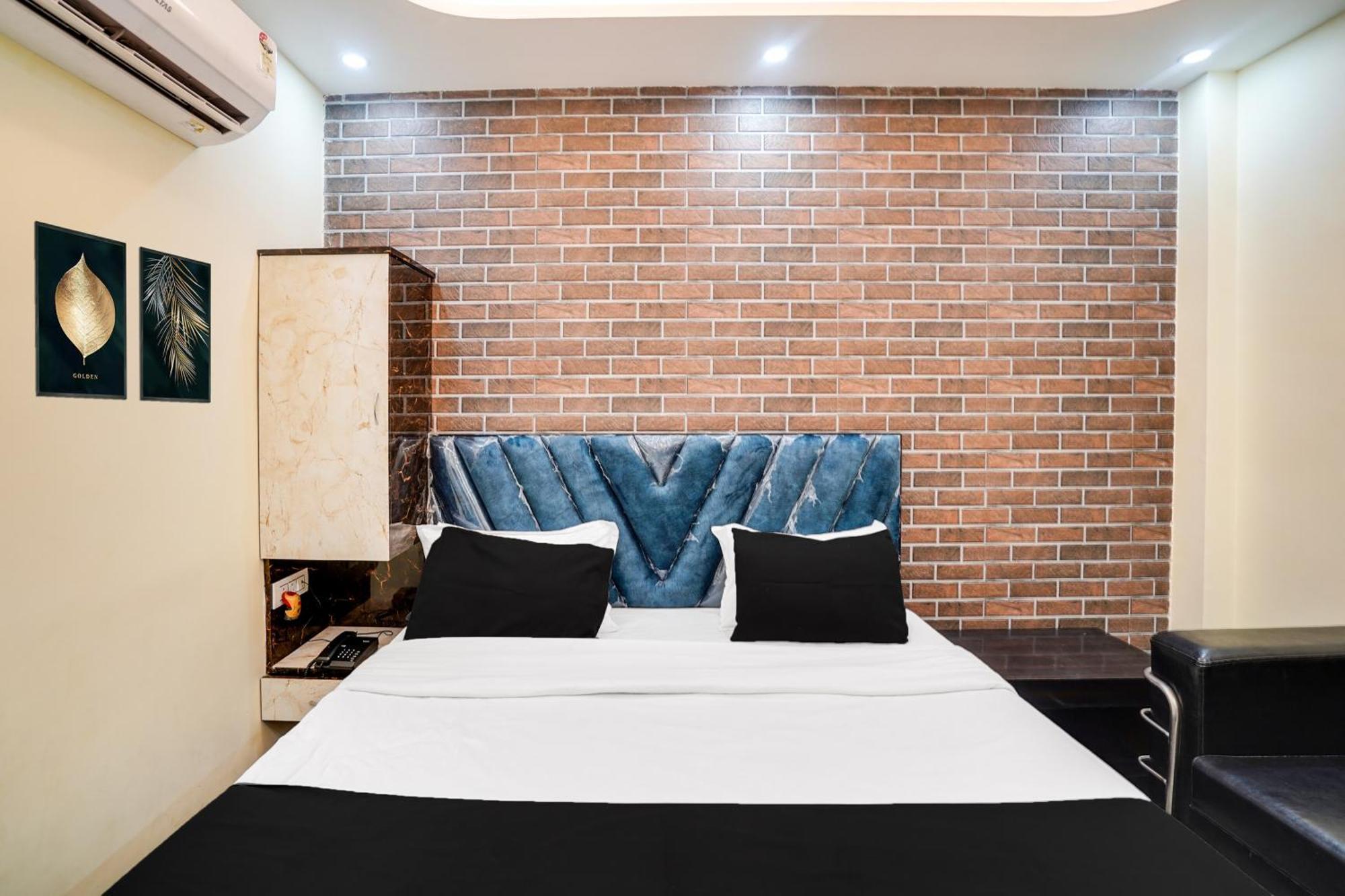 Super Collection O Rajapur Circuit House Ξενοδοχείο Αλλαχαμπάντ Εξωτερικό φωτογραφία